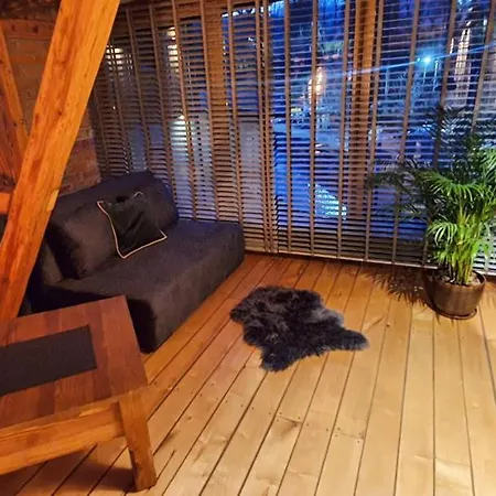 Dom Pod Lipa Feriehus *