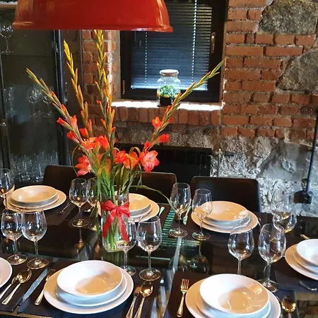 Dom Pod Lipa Feriehus