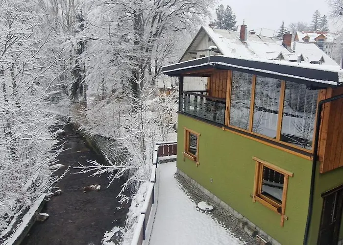 Holiday home Dom Pod Lipa *